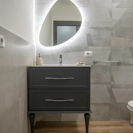 Iitana Luxury * Катанія