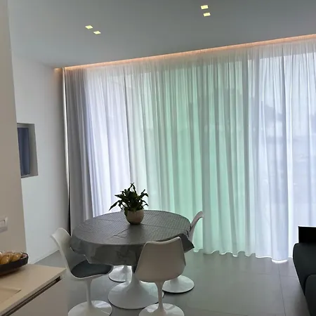 Апартаменти Iitana Luxury *